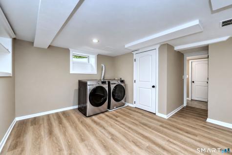 17 Riviera Terrace Oxford CT 06478