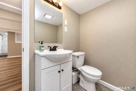 17 Riviera Terrace Oxford CT 06478