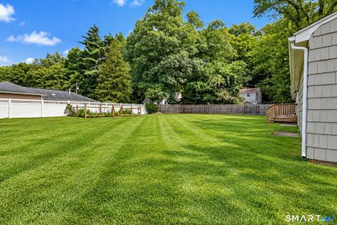 17 Riviera Terrace Oxford CT 06478