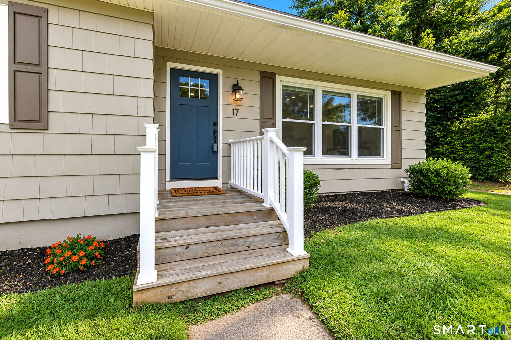 17 Riviera Terrace Oxford CT 06478