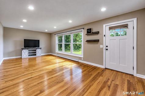 17 Riviera Terrace Oxford CT 06478
