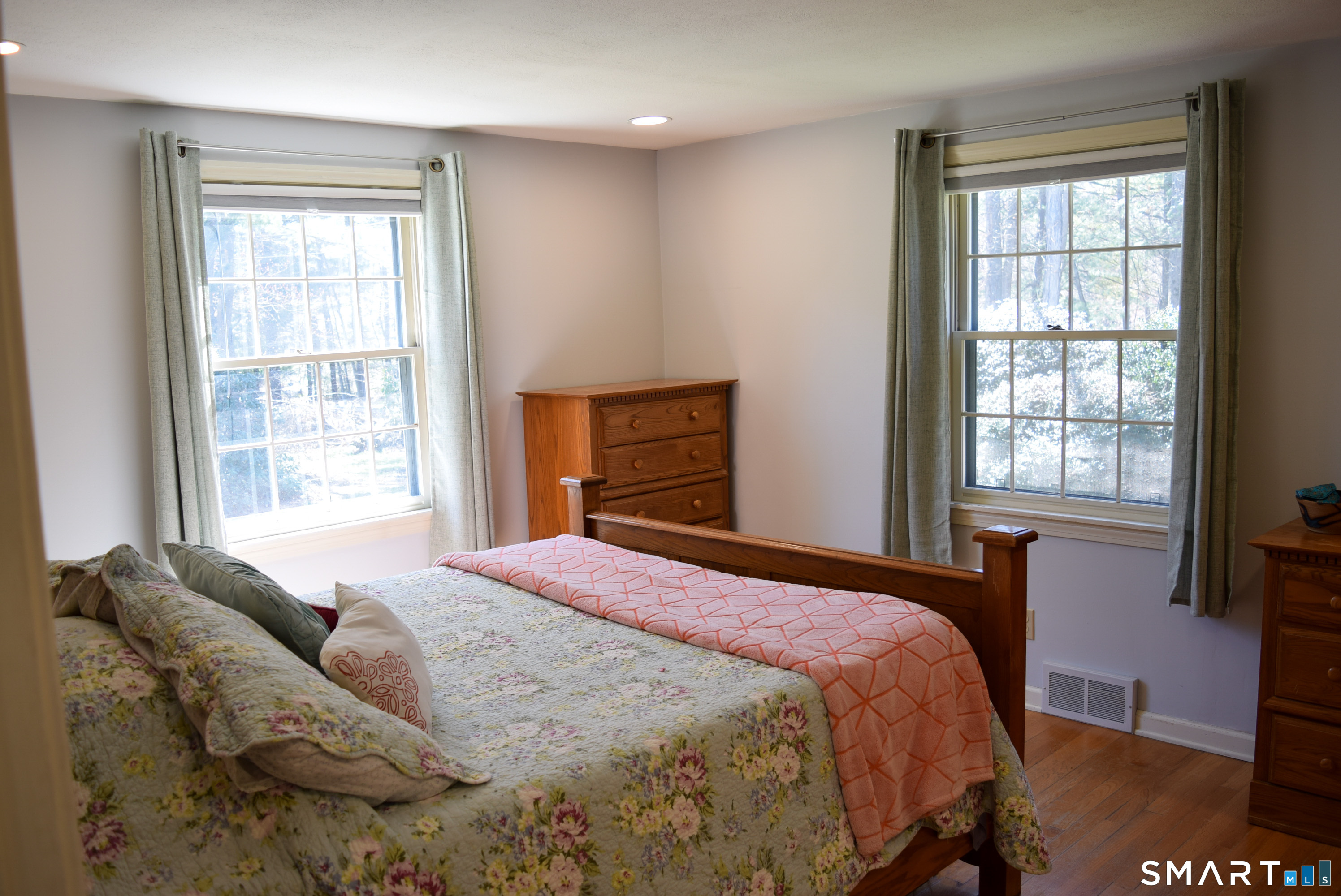 68 Old Wheeler Lane Avon CT 06001