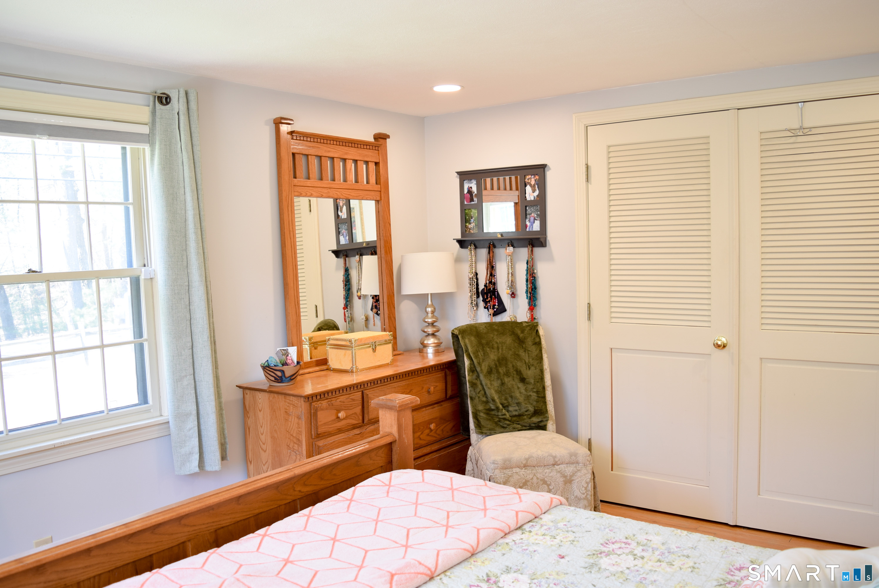 68 Old Wheeler Lane Avon CT 06001