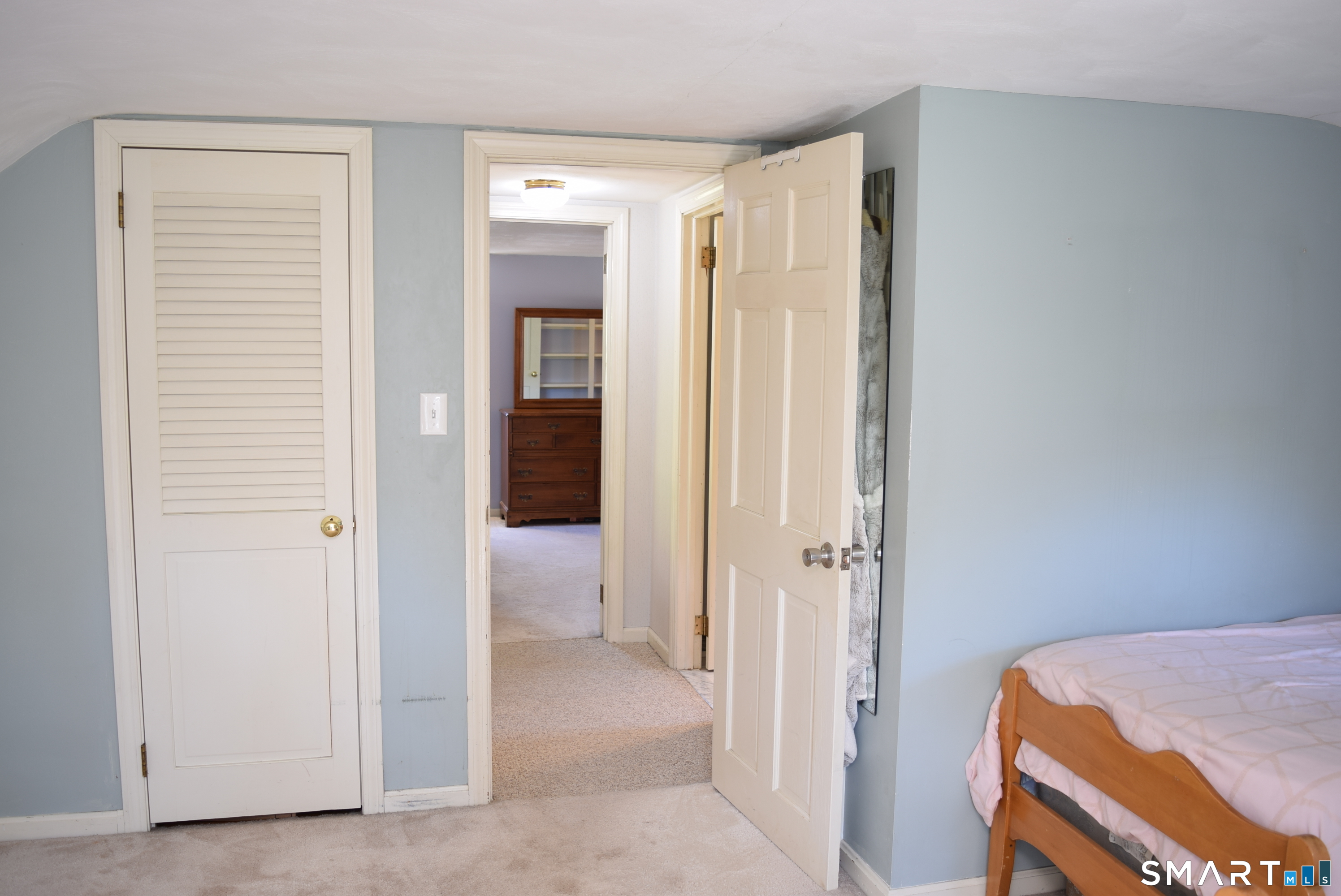 68 Old Wheeler Lane Avon CT 06001