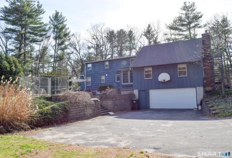 68 Old Wheeler Lane Avon CT 06001