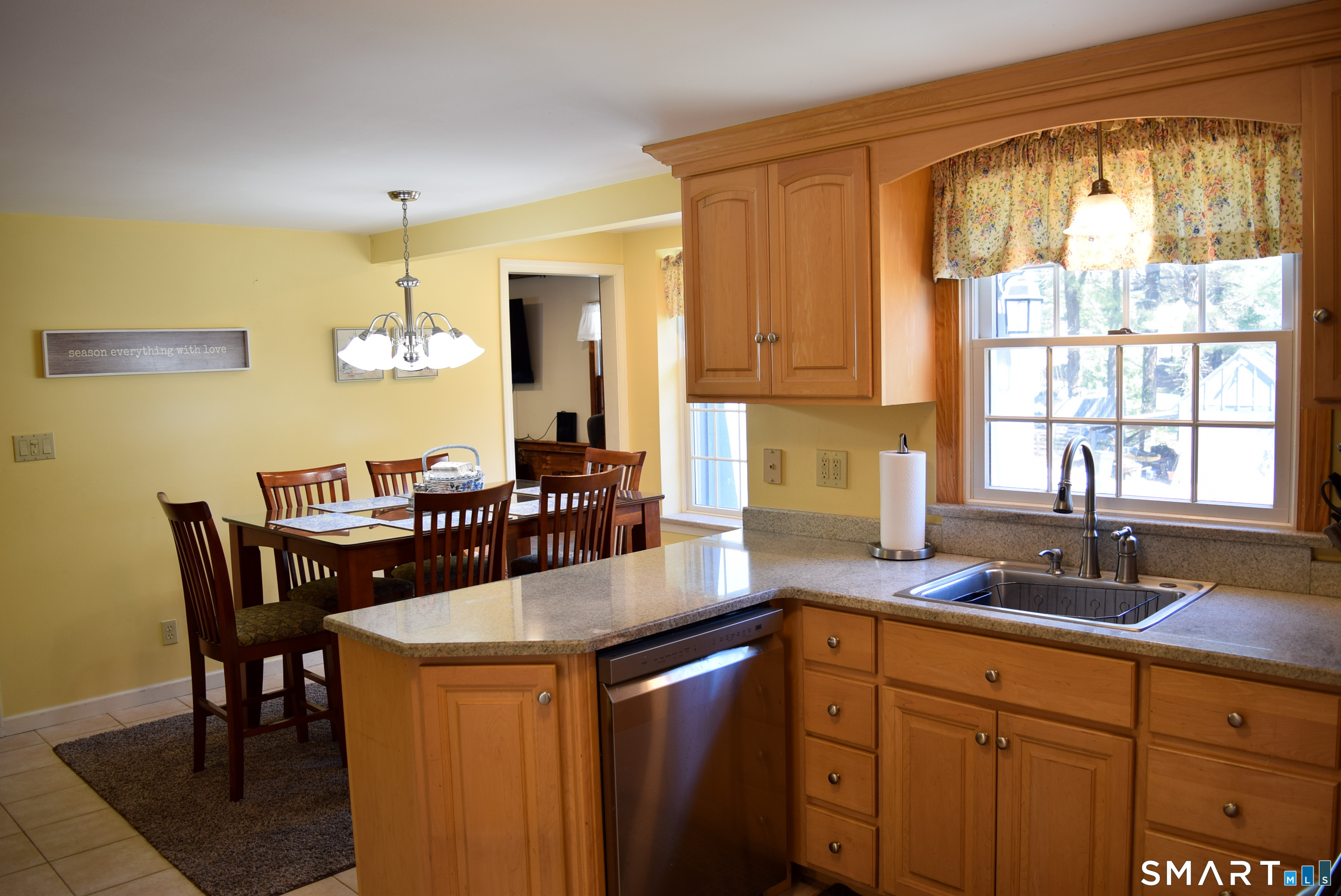 68 Old Wheeler Lane Avon CT 06001