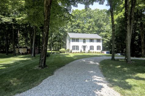 7 Sidecut Road Redding CT 06896