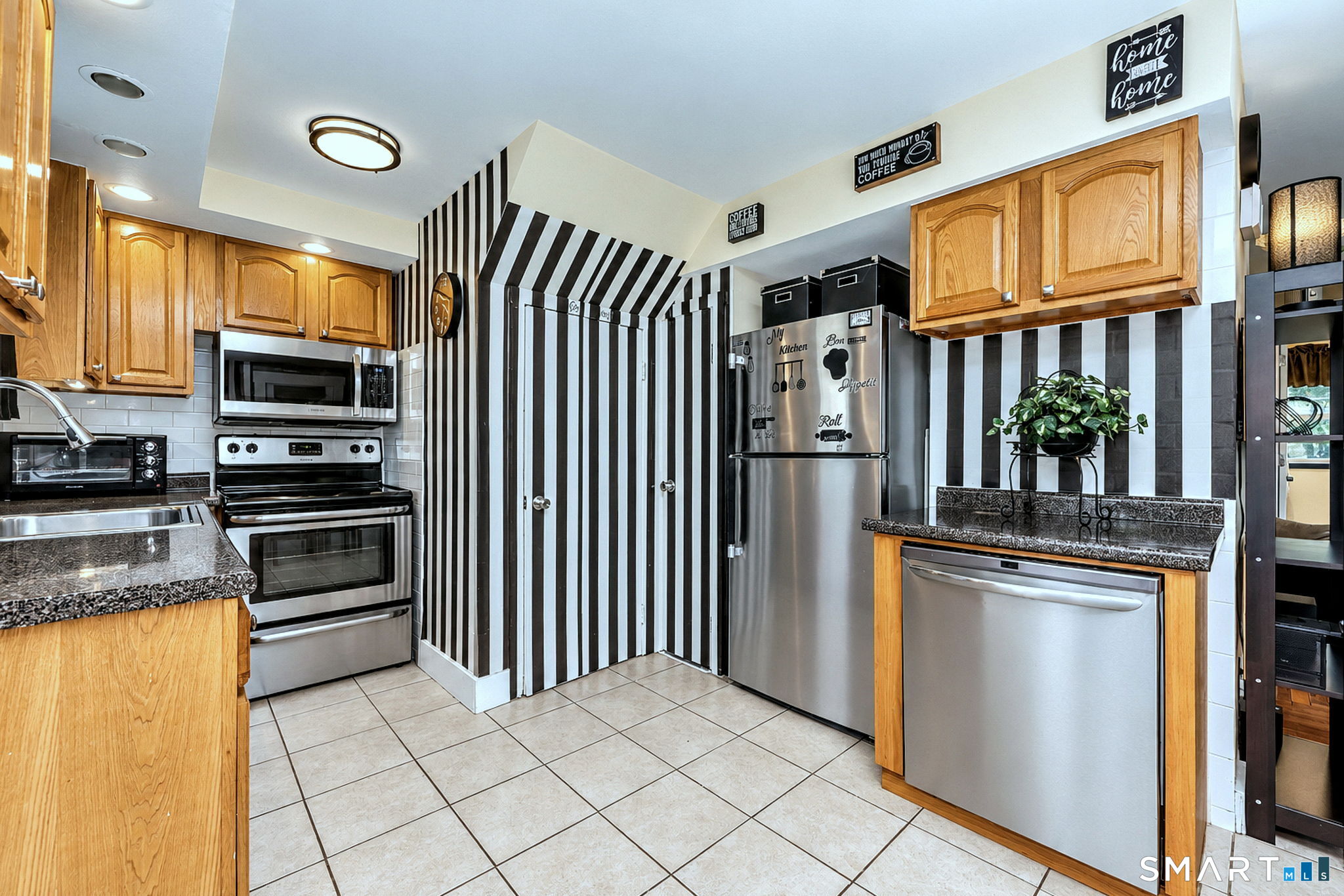 868 West Main Street West Haven CT 06516