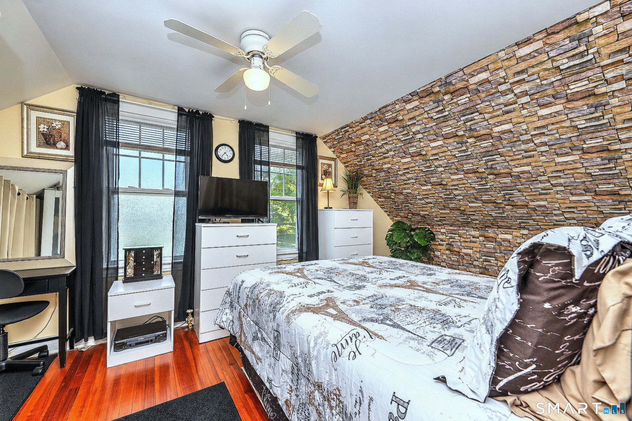 868 West Main Street West Haven CT 06516