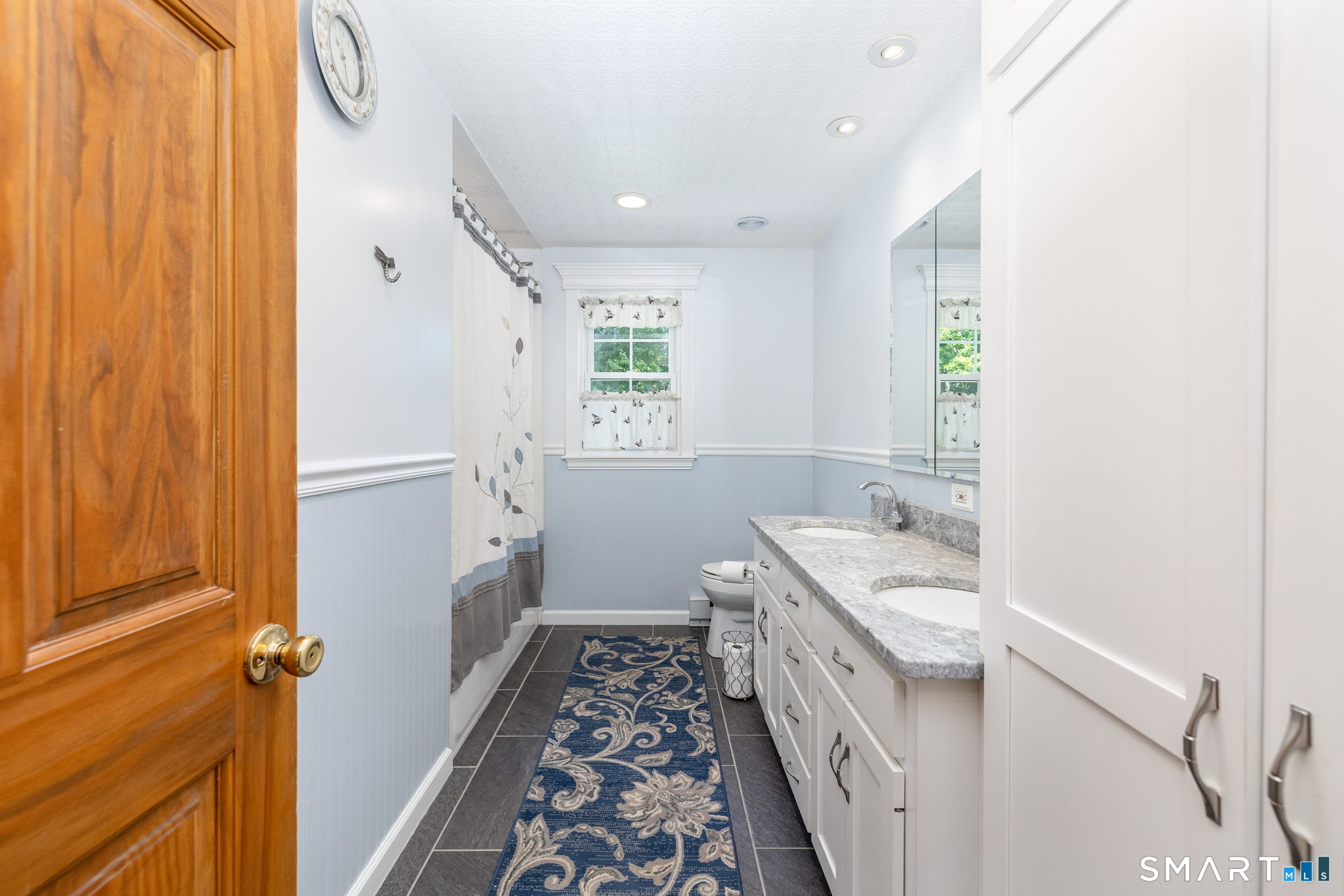 81 Minnesota Lane Bristol CT 06010