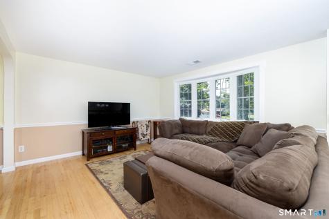 81 Minnesota Lane Bristol CT 06010