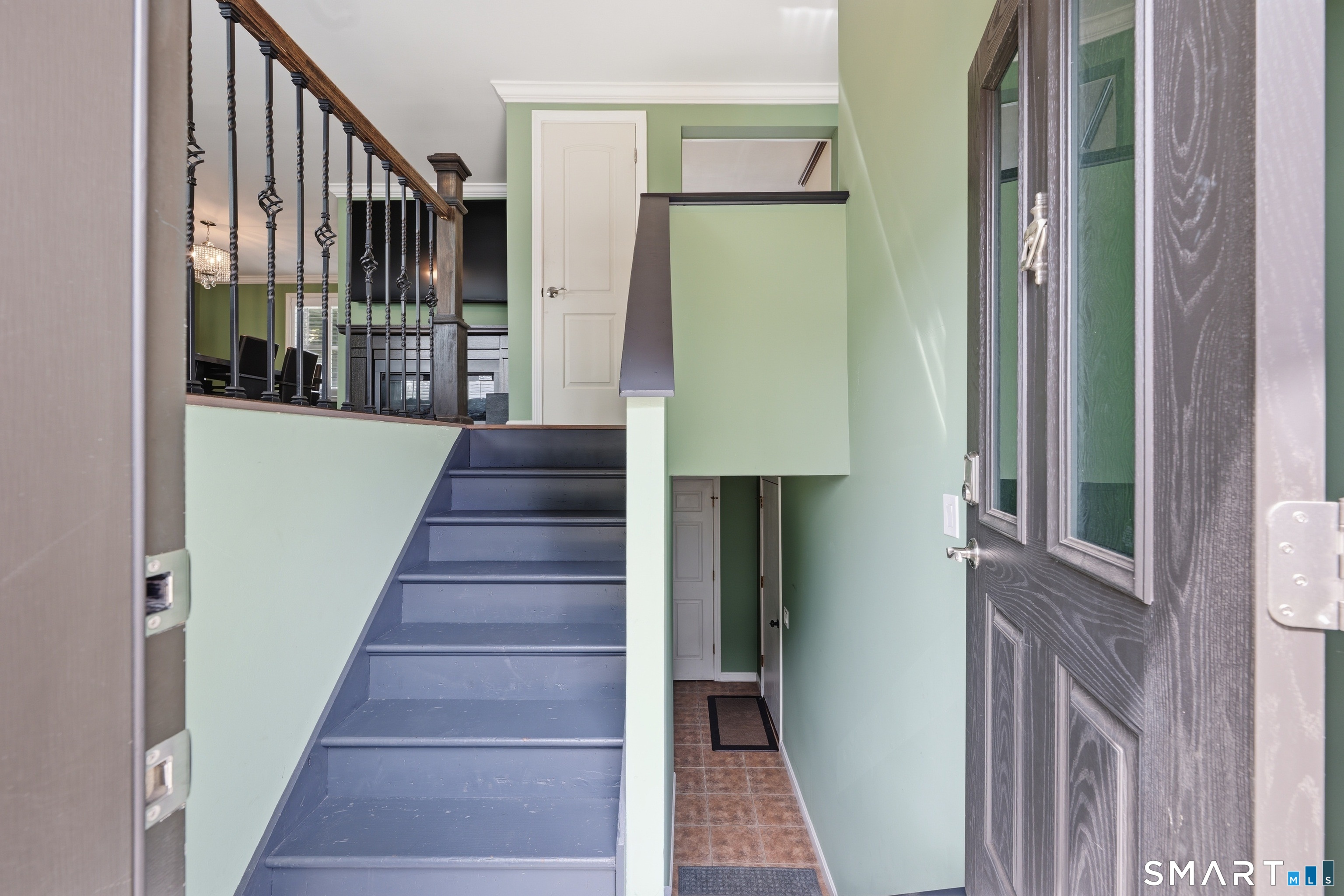 3 Charles Street Enfield CT 06082