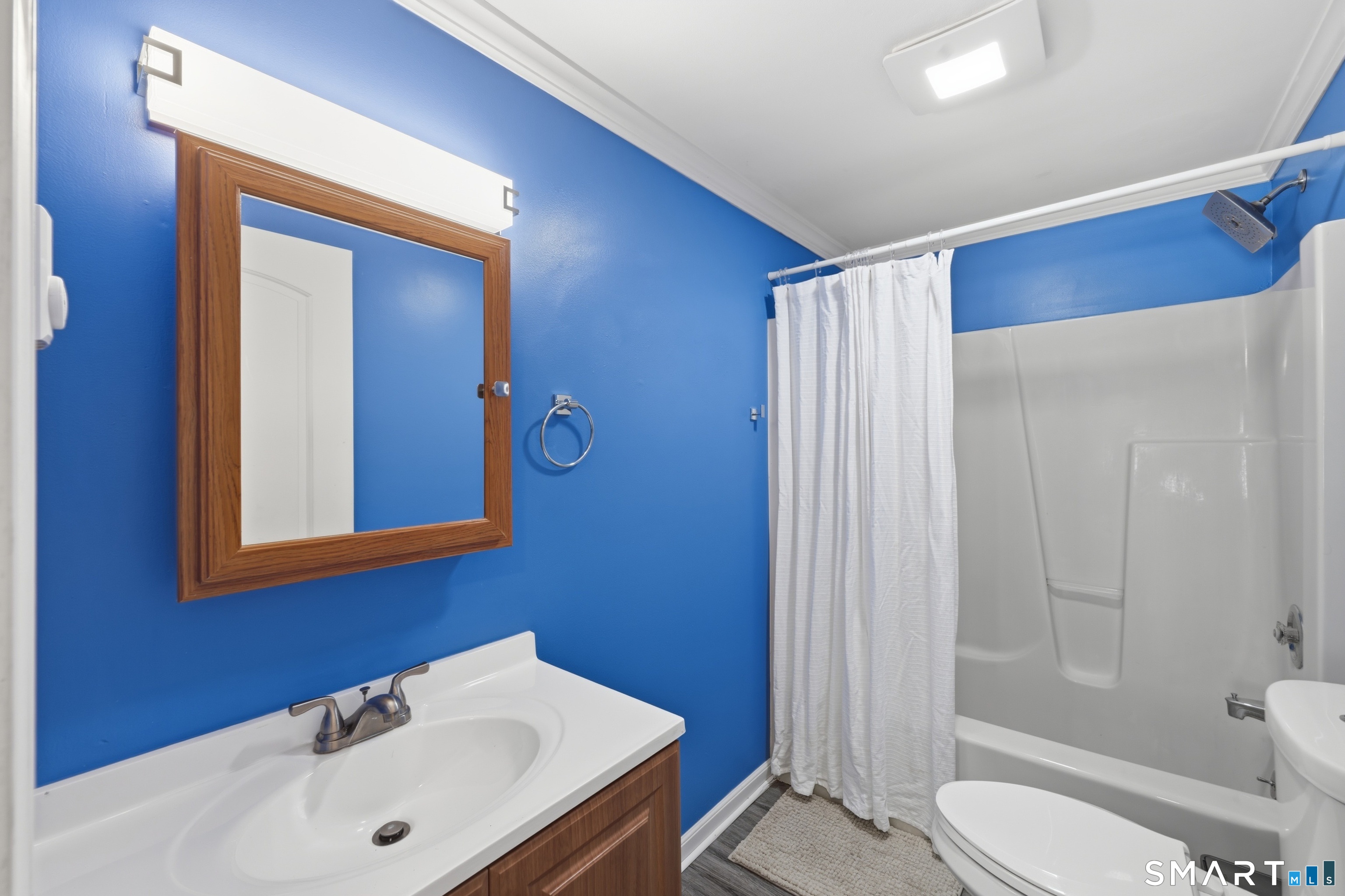 3 Charles Street Enfield CT 06082