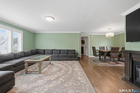 3 Charles Street Enfield CT 06082