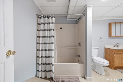 3 Charles Street Enfield CT 06082