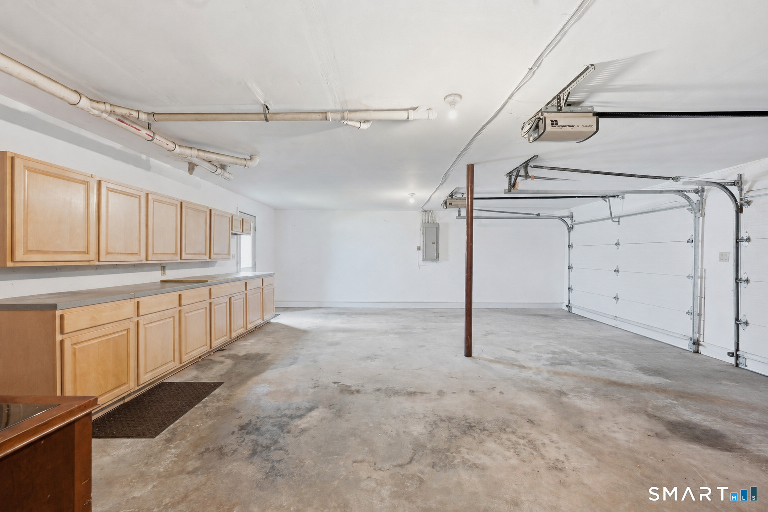 3 Charles Street Enfield CT 06082