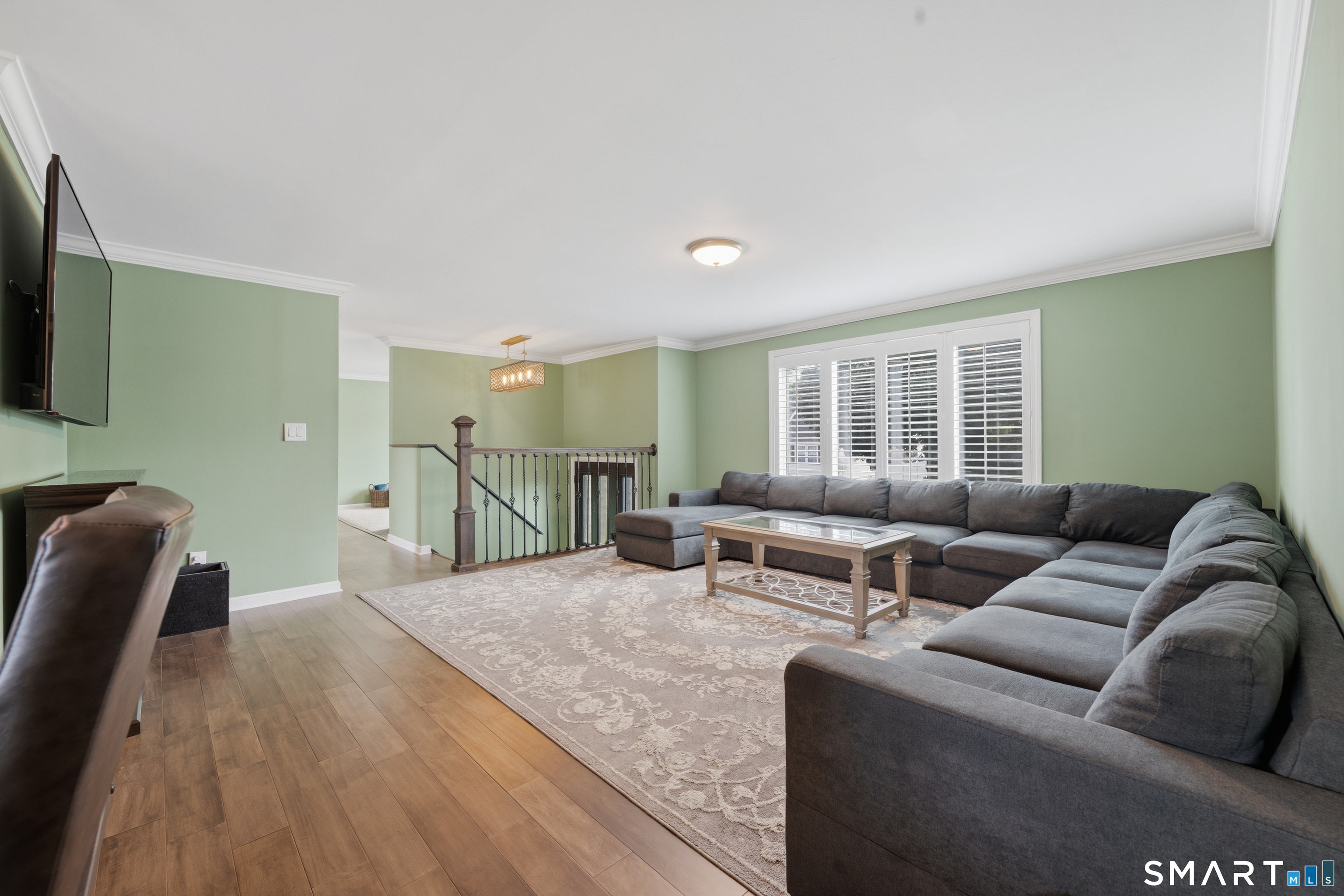 3 Charles Street Enfield CT 06082