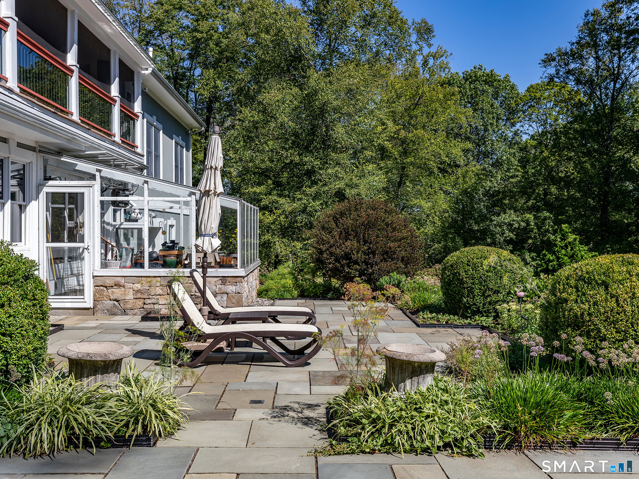 8 Sunrise Lane Bridgewater CT 06752