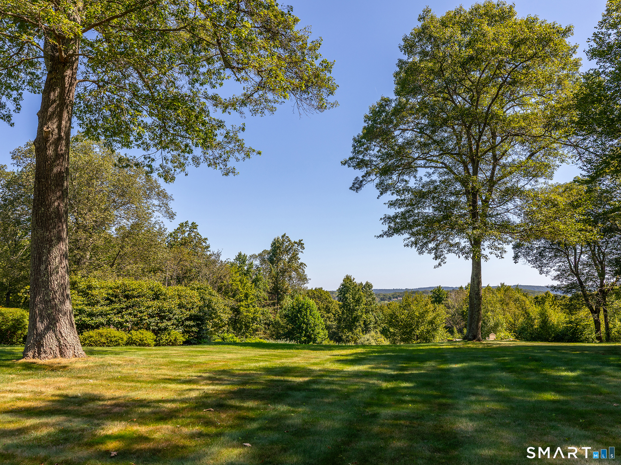 8 Sunrise Lane Bridgewater CT 06752