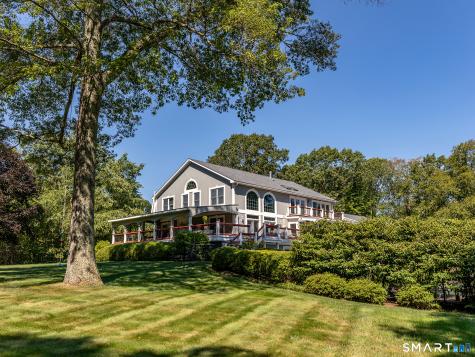 8 Sunrise Lane Bridgewater CT 06752