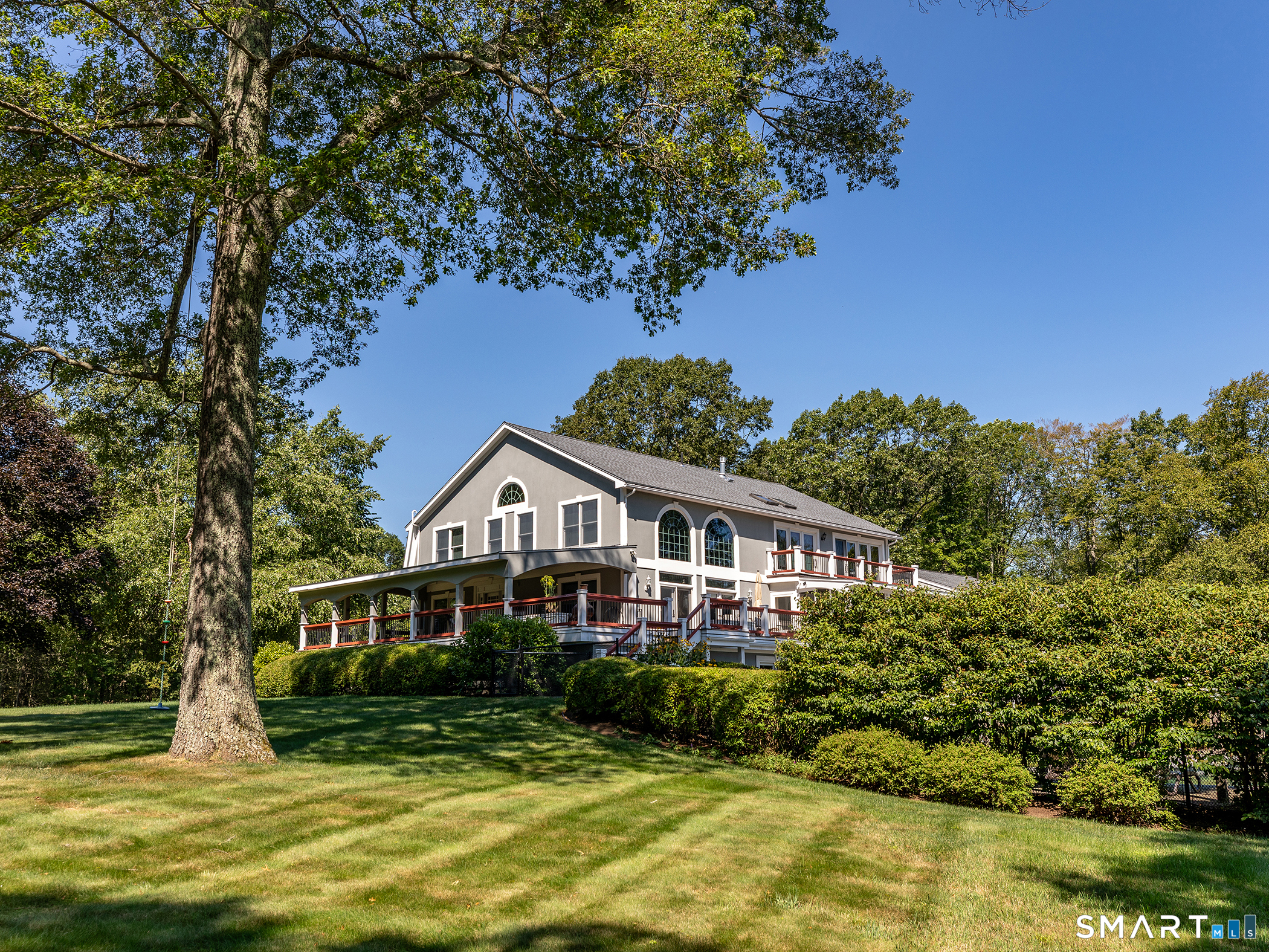 8 Sunrise Lane Bridgewater CT 06752