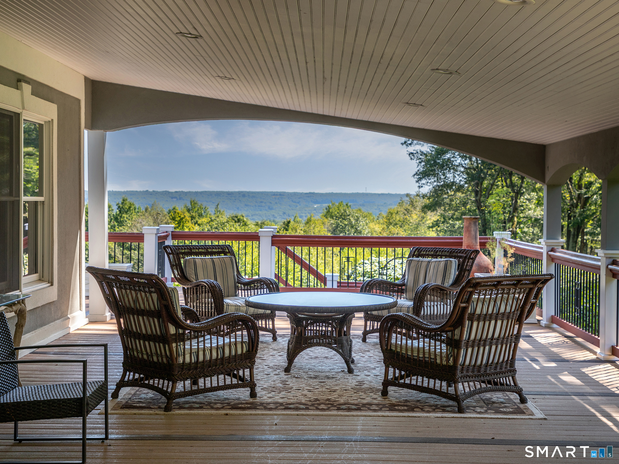 8 Sunrise Lane Bridgewater CT 06752
