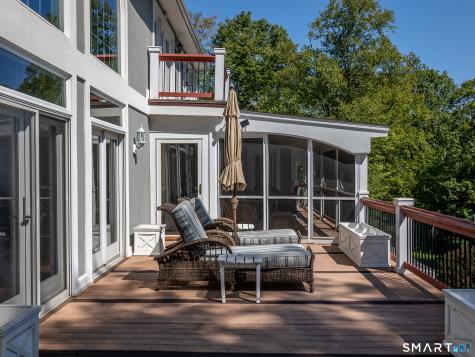 8 Sunrise Lane Bridgewater CT 06752
