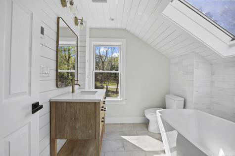 4 Damato Drive Stonington CT 06378