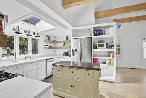 4 Damato Drive Stonington CT 06378