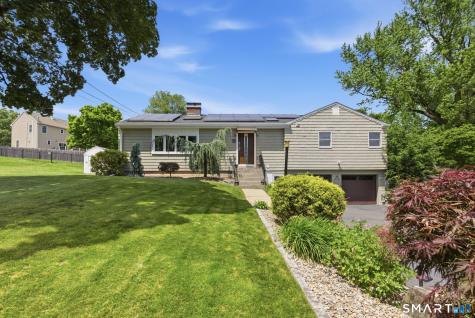 48 Edward Street Newington CT 06111