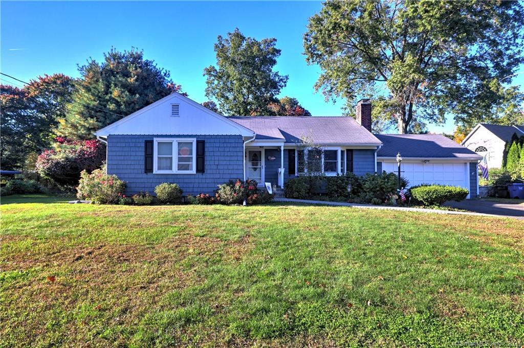 2 Morningside Terrace Trumbull CT 06611