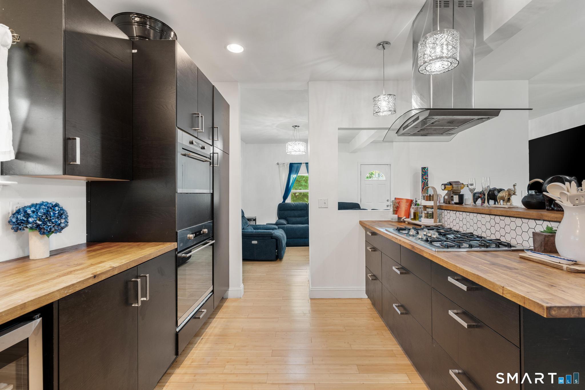 10 Addison Street Ansonia CT 06401