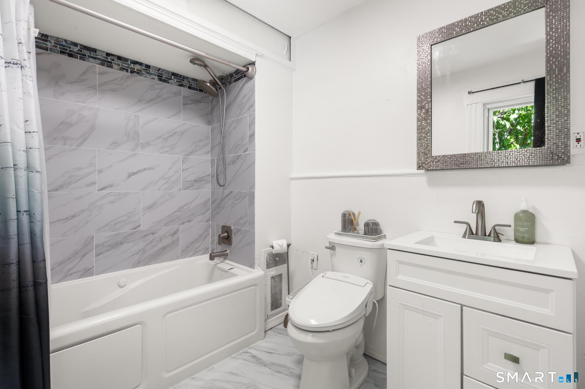 10 Addison Street Ansonia CT 06401