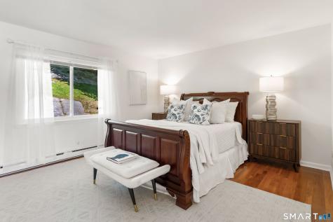 61 Center Drive Greenwich CT 06870