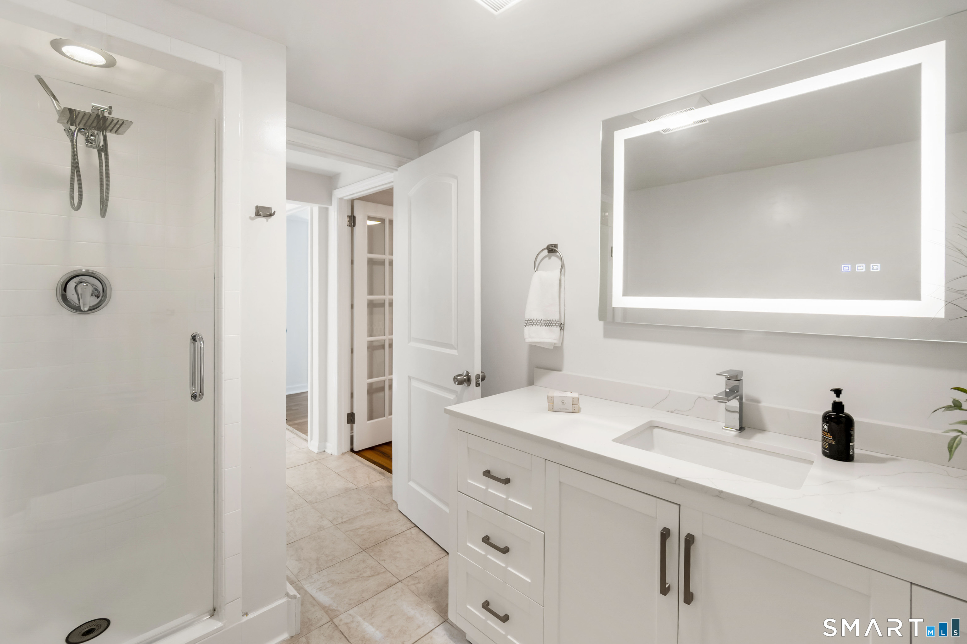 61 Center Drive Greenwich CT 06870