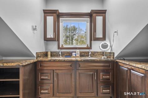 78 Glenmeadow Drive North Branford CT 06472