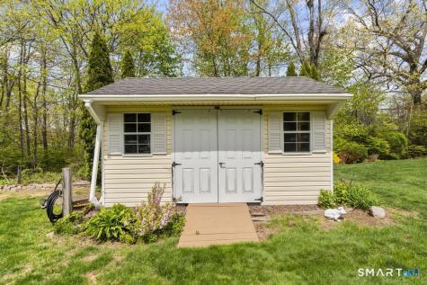 78 Glenmeadow Drive North Branford CT 06472