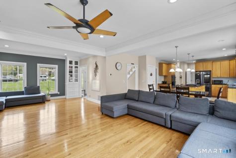 78 Glenmeadow Drive North Branford CT 06472