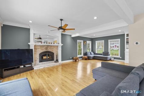 78 Glenmeadow Drive North Branford CT 06472