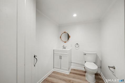 27 Apple Lane Redding CT 06896