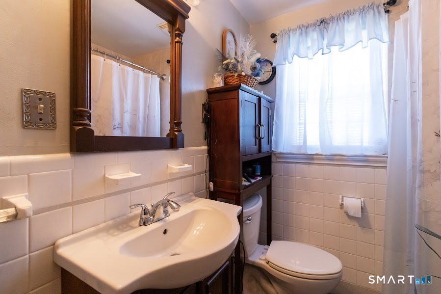 1326 Meriden Avenue Southington CT 06489