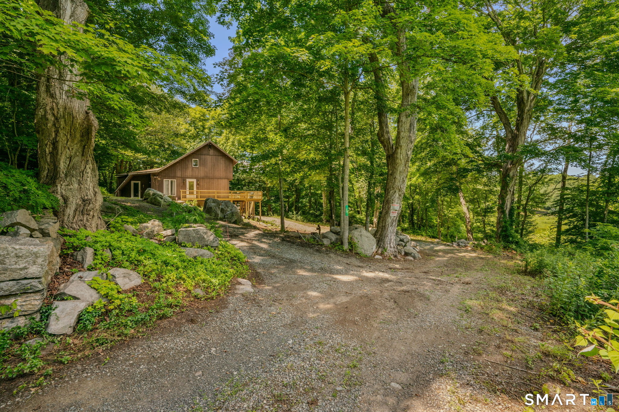 13 Mill Road Essex CT 06426