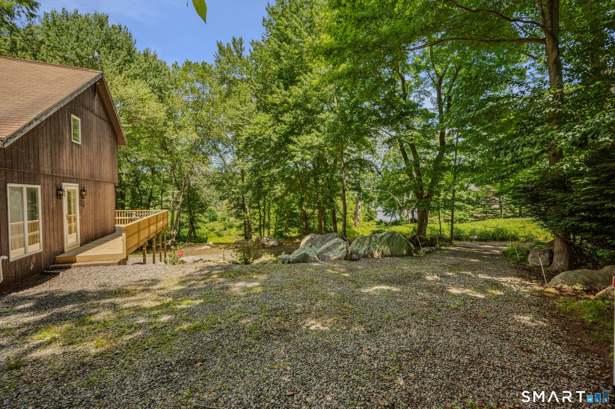 13 Mill Road Essex CT 06426