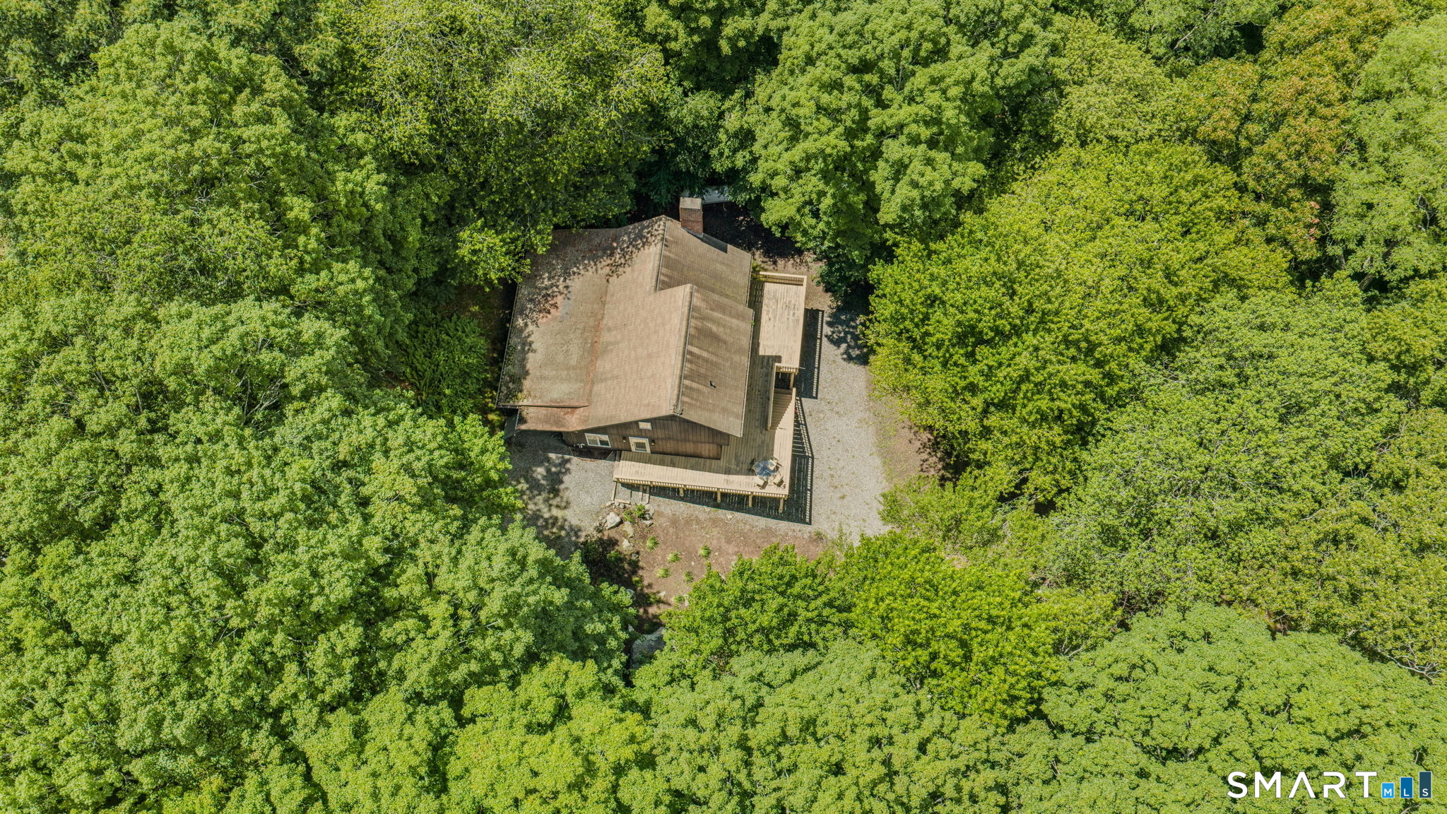 13 Mill Road Essex CT 06426