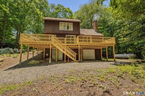 13 Mill Road Essex CT 06426
