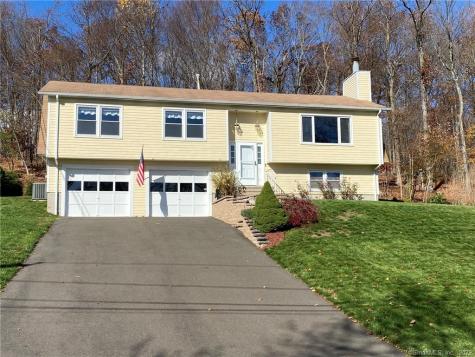 251 Magee Drive Hamden CT 06514