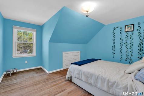 62 Edgewood Way New Haven CT 06515