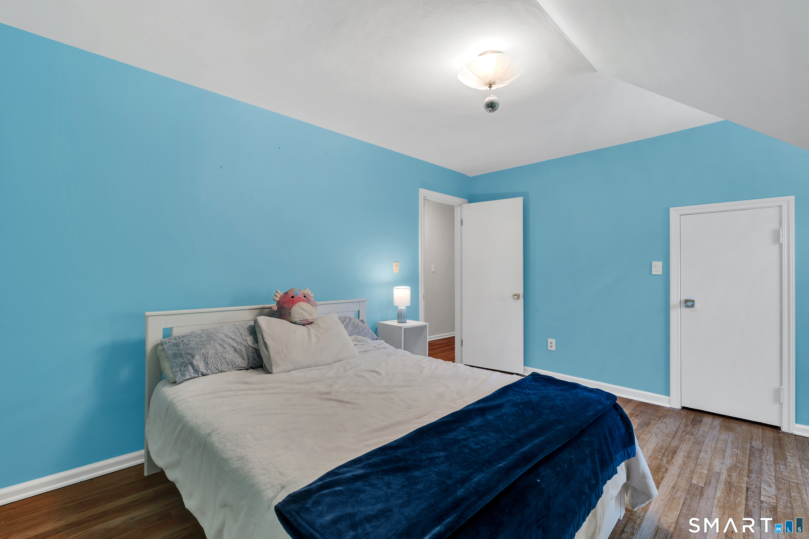 62 Edgewood Way New Haven CT 06515