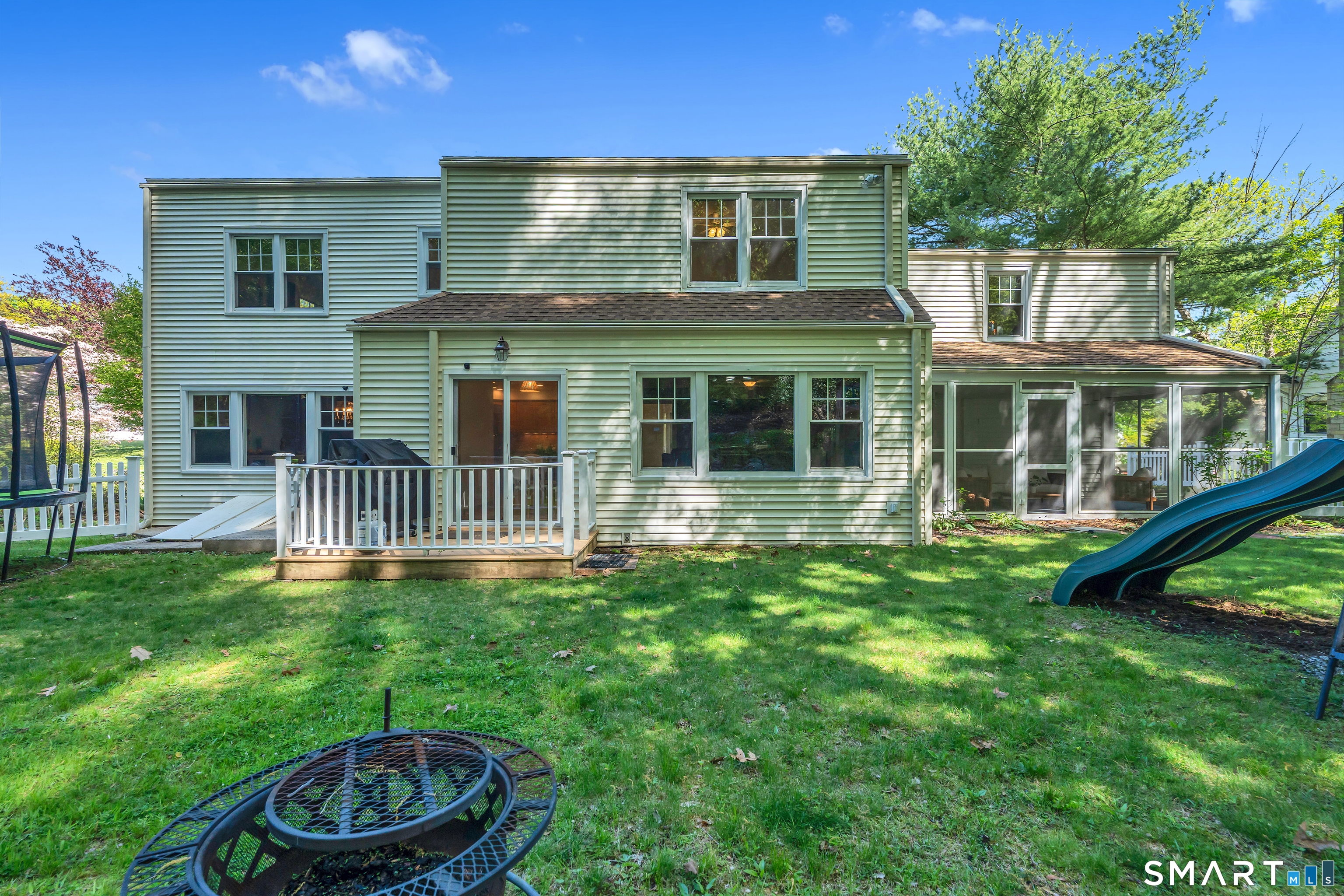 62 Edgewood Way New Haven CT 06515