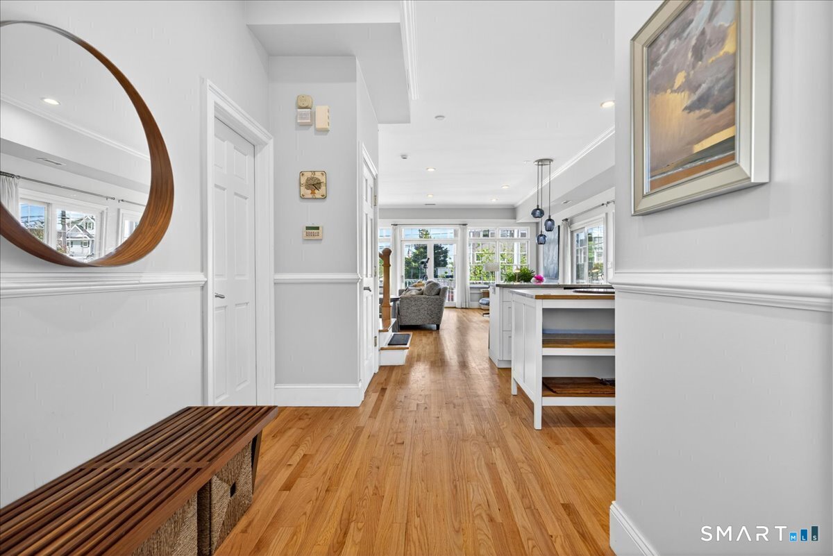 284 Shore Drive Branford CT 06405